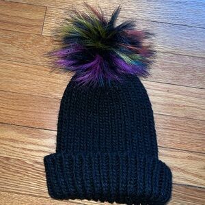 Black Pom Pom knit beanie